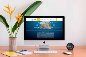 Light-stylish-mockup_2